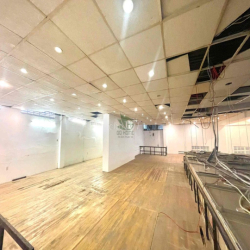 CHO THUÊ MẶT BẰNG RIÊNG BIỆT 2 LẦU Ở TRUNG TÂM THÀNH PHỐ NHA TRANG GIÁ