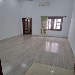 cho thuê nhà diện tích rộng kd vpcty