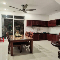 Cần cho thuê nhà 42/3A Hoàng Hoa Thám P.7 Q.Bình Thạnh