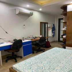 Chính chủ cho thuê nhà Hoàng Hoa Thám Ba Đình 50m 5 tầng 4PN 14 triệu