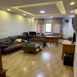 Chính chủ cho thuê nhà Hoàng Hoa Thám Ba Đình 50m 5 tầng 4PN 14 triệu