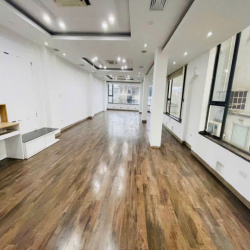 Cho thuê vp phố Tây sơn,đống đa,hà nội,dtsd 100m2,thông sàn,mới đẹp