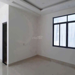 CHO THUÊ VILA Đ/C 971/11 ÂU CƠ - 8m5x17 - 3 TẦNG - 4PN-5WC_ GIÁ RẺ 