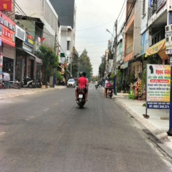 🆘 cho thuê gấp 8t mặt tiền Kd visip1 trệt 2lầu phải nhanh mới kịp ạ 