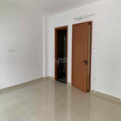 Cho thuê nhà phố Đông Tăng Long, nội thất cơ bản, nhà mới sạch đẹp