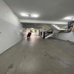 TOÀ NHÀ VĂN PHÒNG CTY- SHOWROOM SẴN THANG MÁY-HẦM- MÁY LẠNH  7PN 6WC