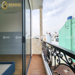 STUDIO BAN CÔNG NHÀ MỚI FULL NT GIẶT RIÊNG GẦN ĐH VĂN HIẾN GIÁP TB