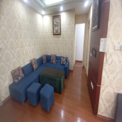 Cho thuê căn góc tòa 137 Nguyễn Ngọc Vũ, 80m2, 2 ngủ, đầy đủ nội thất
