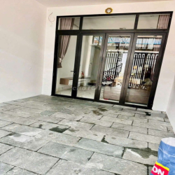 CHO THUÊ NHÀ 4 TẦNG .. KV GẦN BIEN