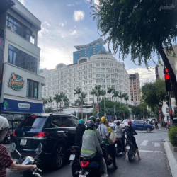 Cho thuê mặt bằng Quận 1 kinh doanh Nhà hàng Cà phê đường hai Bà Trưng