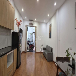 Cho thuê căn hộ 1 n1k ngõ 31 xuân Diệu .Quảng An .Tây Hồ 