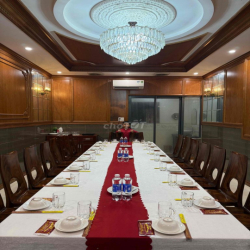 Cho thuê nhà nguyên căn. Nhà 4 tầng