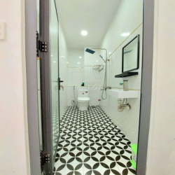 nhà fun nội thất.khu đồng bộ.ggần khu dân cư Vĩnh Lộc