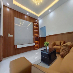 Bán Nhà Hẻm 661 Đường Nguyễn trung trực