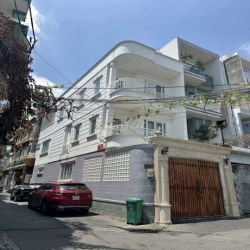 ⛔ Cho Thuê Nhà 3 Tầng 3PN. 4WC - Gần Đỗ Xuân Hợp - Quận 9 