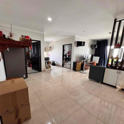 Cho thuê chung cư Mỹ Phúc 2PN 2bancon View Q.1. Đầy đủ Nội Thất.