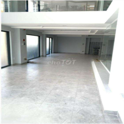 CHO THUÊ MBKD TRỆT + LỬNG GÓC 2 MT ĐƯỜNG LẠC LONG QUÂN UẬN TÂN BÌNH