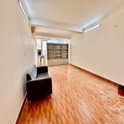 Văn phòng 50m² tại Vũ Phạm Hàm - Cầu Giấy giá chỉ 6 triệu.