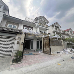 🐳★ Biệt thự Quang Trung gần Cityland (15x16m) 1 trệt 2 lầu