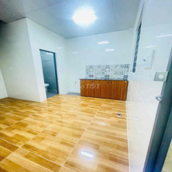 CHO THUÊ PHÒNG TRỌ TRỆT LỮNG SÃN MÁY LẠNH ĐÃ NGĂN PHÒNG KDC 586 2.5TR