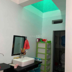 NHÀ GÁC LỬNG HẺM 49 TRƯƠNG ĐĂNG QUẾ