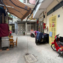PHÒNG TRỌ Q1 GIÁ RẺ