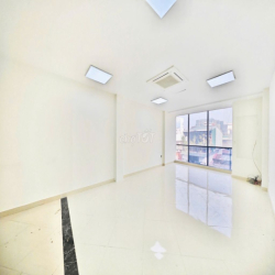Cho thuê VP Cát Linh 80m2 11tr thoáng đẹp free gửi xe