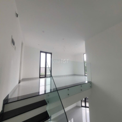 Cho thuê biệt thự 180m2 3L4PN gần Đỗ Xuân Hợp, GlobalCity, Liên Phường