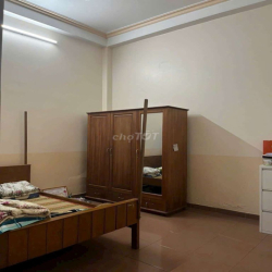 NHÀ 2 LẦU MẶT TIỀN NGÔ GIA TỰ ĐỐI DIỆN BECAMEX