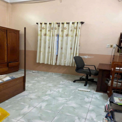 NHÀ 2 LẦU MẶT TIỀN NGÔ GIA TỰ ĐỐI DIỆN BECAMEX