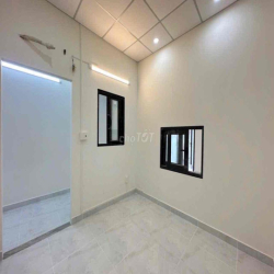 cho thuê nguyên căn nhà mới 100%