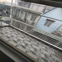 Cho thuê nhà Huỳnh Thị Hai, Q12. gần Nguyễn ảnh Thủ.2lầu,4pn,4wc.