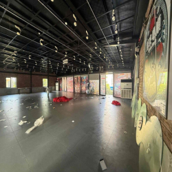 CHO THUÊ MB TẦNG,DT 500M NGANG 20M KHU PHẠM VĂN ĐỒNG