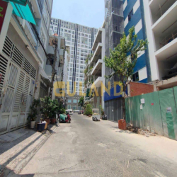 CHO THUÊ TÒA NHÀ NGUYÊN CĂN MẶT TIỀN ĐƯỜNG CỘNG HÒA