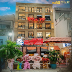 Cho thuê nhà mặt tiền Sương Nguyệt Ánh, Quận 1