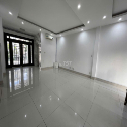NHÀ ĐƯỜNG PHỔ QUANG DIỆN TÍCH: 8X20M HẦM 4 TẦNG CÓ THANG MÁY, CHO THUÊ