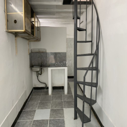 PHÒNG TRỌ BÌNH THẠNH NGUYÊN CĂN, GÁC CAO,RỘNG CỬA SỔ THOÁNG MÁT
