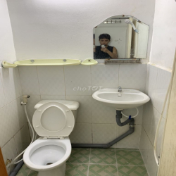 PHÒNG TRỌ BÌNH THẠNH NGUYÊN CĂN, GÁC CAO,RỘNG CỬA SỔ THOÁNG MÁT