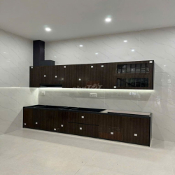 Bán nhà 3 tầng full nội thất cách biển Quy Nhơn 800m