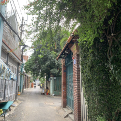 PHÒNG TRỌ BÌNH THẠNH NGUYÊN CĂN, GÁC CAO,RỘNG CỬA SỔ THOÁNG MÁT