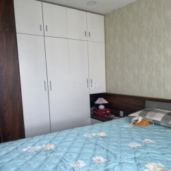 Cho thuê căn hộ 2pn2wc full nt giá 12 triệu