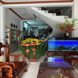 CHO THUÊ TẦNG TRỆT