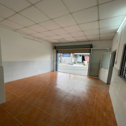 Mặt bằng kinh doanh, mặt tiền đường 7, ngay Hoàng Diệu 2, Thủ Đức