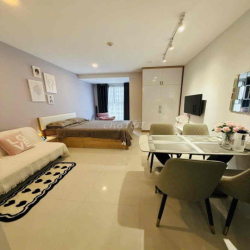 Saigon Royal Quận 4 – Studio 30m²