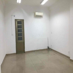 Van phòng mặt tiền đường Cộng Hoà