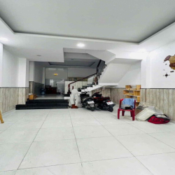 NHÀ PHỐ HÀ HUY GIÁP. TRỆT 3 LẦU 4PN 5WC. ĐƯỜNG 8M