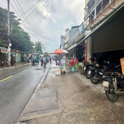 Cho thuê nhà mặt tiền nguyên căn