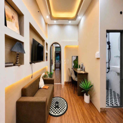 Cho thuê căn 2pn1wc rộng ban công full nt giặt riêng gần Hồng Bàng q5