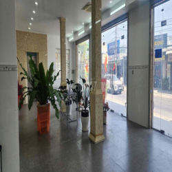 NHÀ MẶT TIỀN NGANG 13m, CHO THUÊ