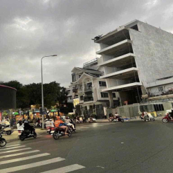 🔥🔥Nhà Tân Sơn Nhì, Tân Phú, 7.6x24, 182m, Có Hầm Xe, Thang Máy